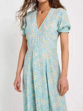 FAITHFUL THE BRAND Dress 4 S Blue Floral Mejia Zhoe Floral Daisy Midi